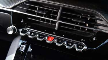 Peugeot E-208 - centre console 