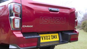 Isuzu D-Max - rear detail