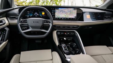 Audi Q5 - dash