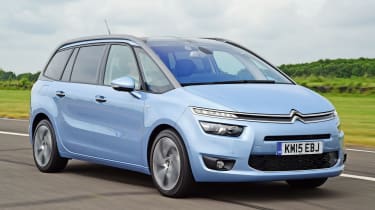 Citroen Grand C4 Picasso - front tracking