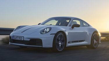 Porsche 911 Carrera T - front