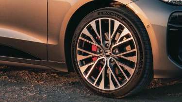 Audi A6 e-tron - Edition 1 alloy wheel detail