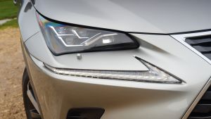 Lexus NX - headlight