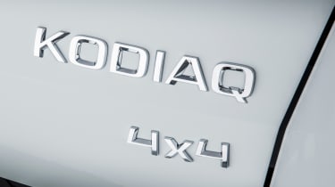 Skoda Kodiaq SUV 2016 - white badge