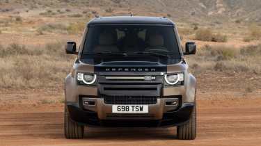 Land Rover Defender 130 - full front