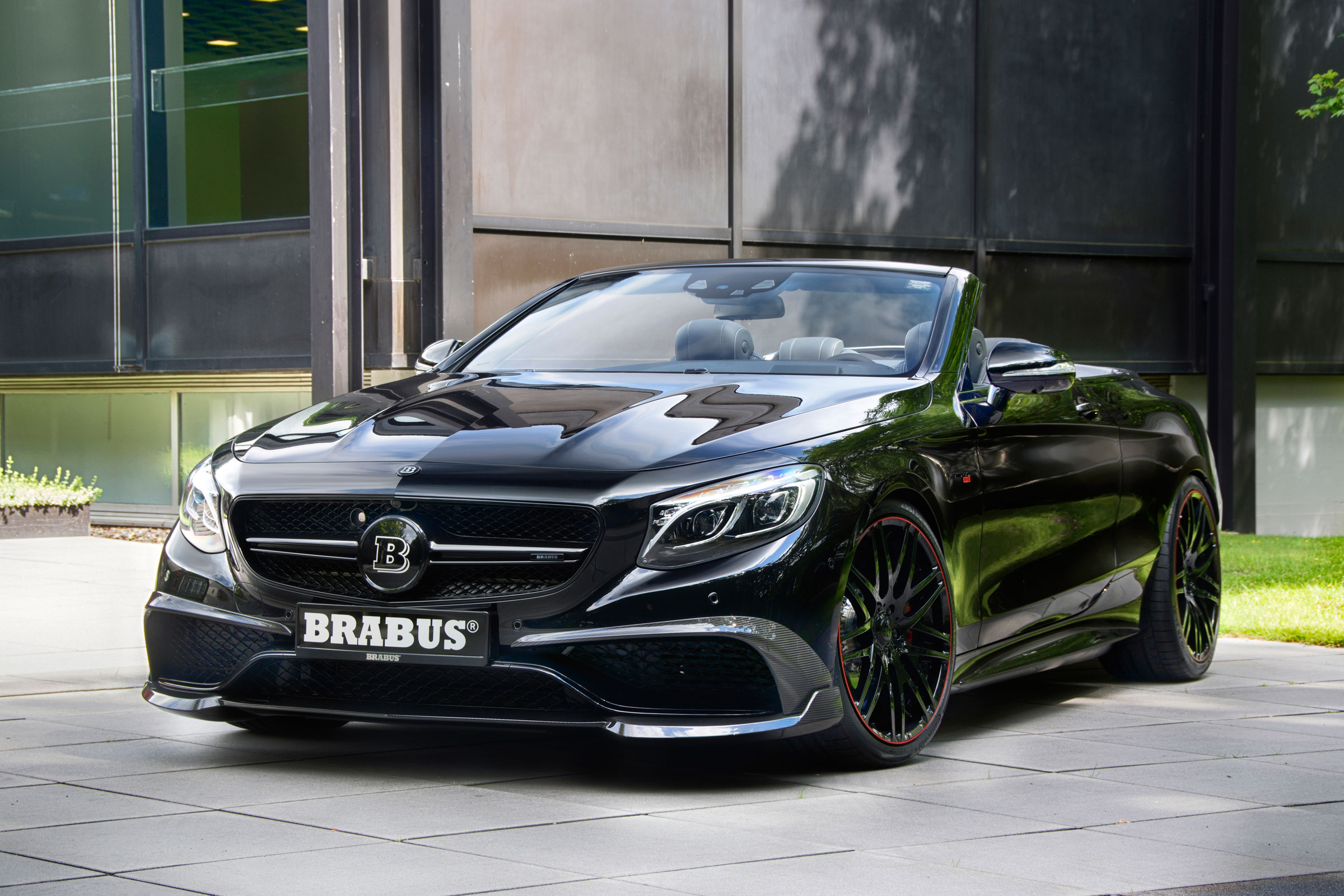 New Brabus 850 6 0 Biturbo Cabrio Is Fastest Most Powerful Drop Top Auto Express