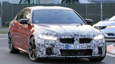 BMW M5 facelift - spyshot 1