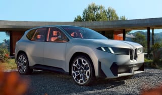 BMW Vision Neue Klasse X concept - front