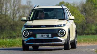 Hyundai Inster - front action