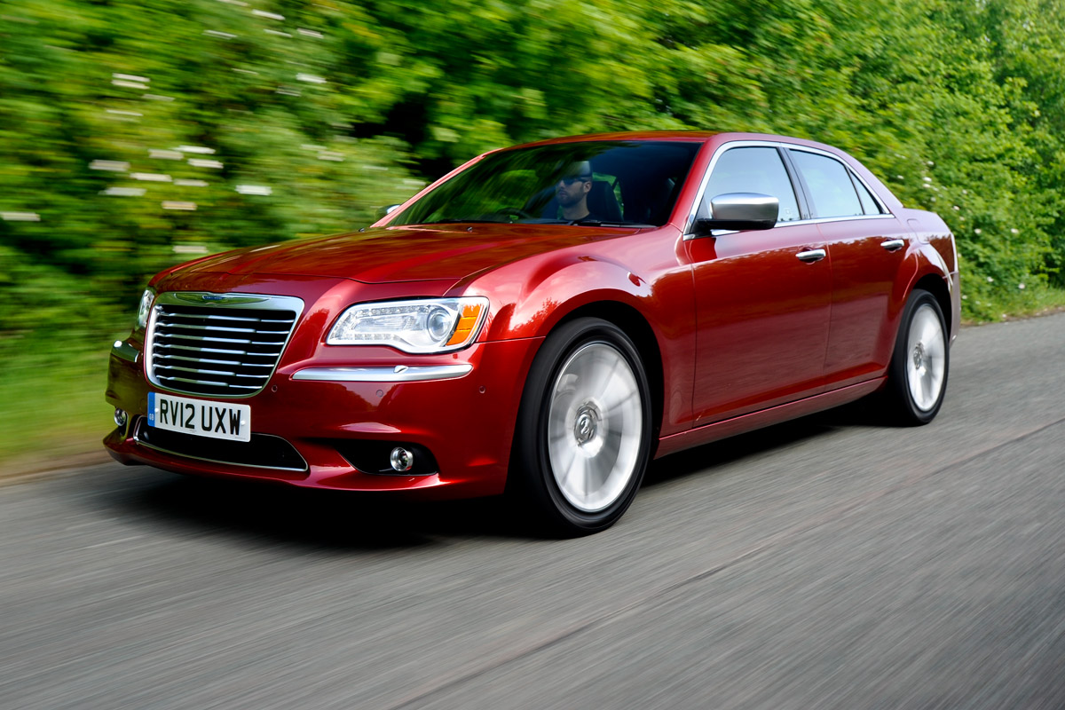 Chrysler 300C Review Auto Express