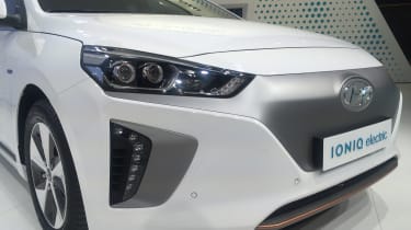 Hyundai Ioniq electric - Geneva - grille