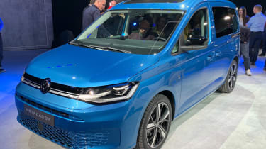 VW Caddy - front reveal