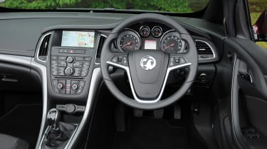 Vauxhall Cascada interior