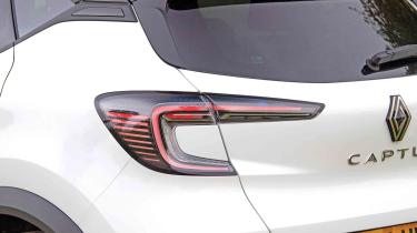 Renault Captur - rear light detail