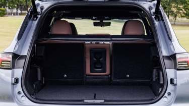 Mitsubishi Outlander PHEV - boot