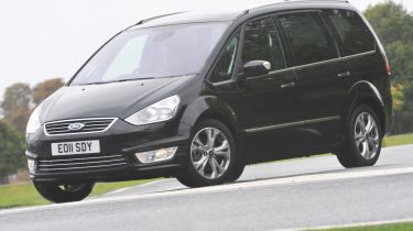 Ford Galaxy 1.6T front cornering