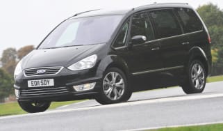 Ford Galaxy 1.6T front cornering
