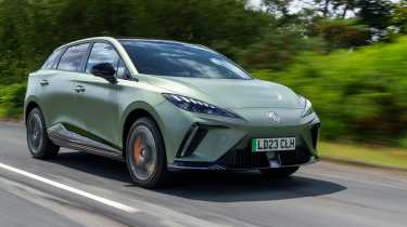 MG4 EV XPower