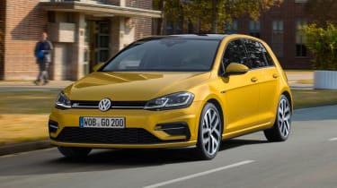 New 2017 Volkswagen Golf - front action