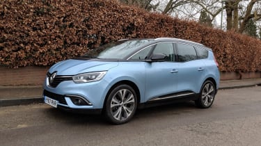 Renault Grand Scenic - front