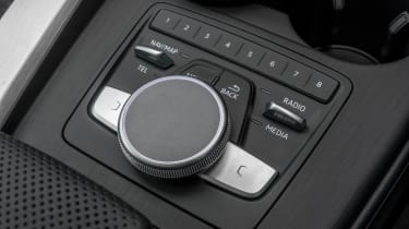 Audi A4 S Line - MMI controller