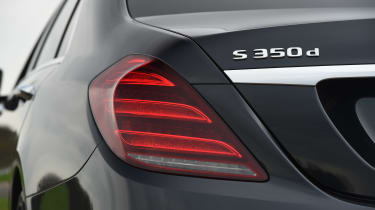 Mercedes S-Class - rear light