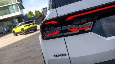 Jeep Compass 4xe - tail light