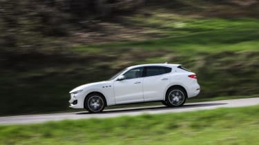 Maserati Levante SUV - side tracking 4