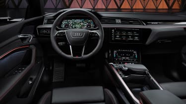 Audi Q8 e-tron - dash
