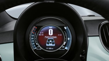 Fiat 500 hybrid - dial
