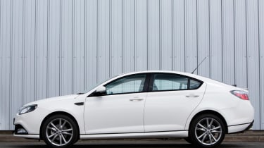 New MG6 diesel 2014 pictures  Auto Express