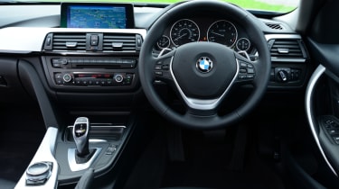 BMW 3 Series Touring - interior