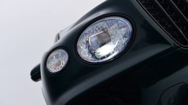 Bentley Bentayga EWB - headlight