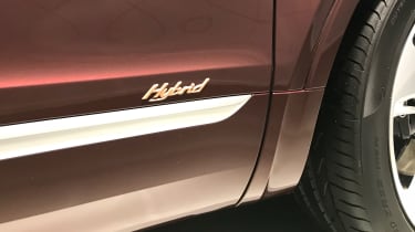 Bentley Bentayga PHEV - hybrid badge
