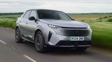 Peugeot E-3008 - front tracking, alternative