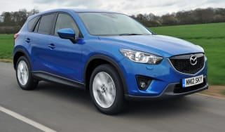 Mazda CX-5 2.0 front tracking