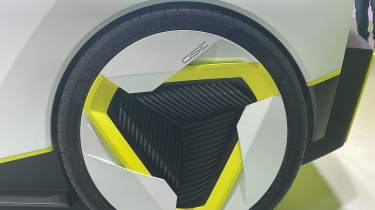 Vauxhall Corsa GSE Vision Gran Turismo concept at Munich Motor Show - alloy wheel 