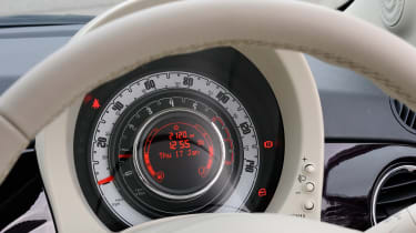 Fiat 500 dials