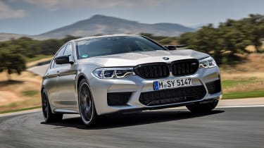 BMW M5 Competition - front tracking