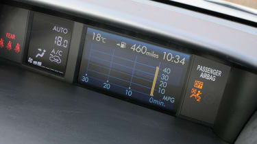 Subaru Forester 2.0D XC screen