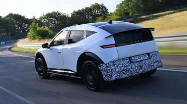 Hyundai Ioniq 3 prototype - rear action