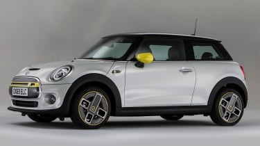 MINI Electric - front 3/4 static 