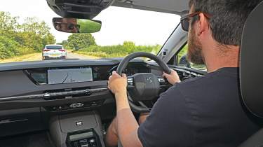 DS No4 - driving