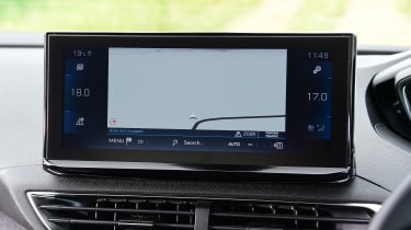 Peugeot 3008 - infotainment touchscreen