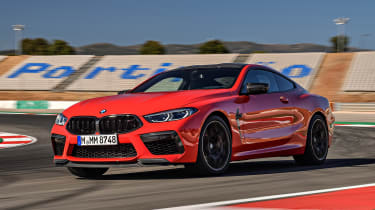 BMW M8 - front track