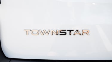 Nissan Townstar EV - rear badge