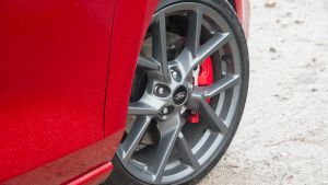 Ford Focus ST automatic - wheel