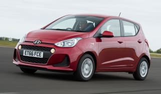 Hyundai i10 used guide - front tracking