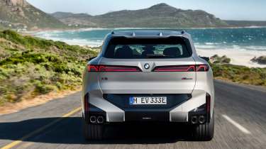 BMW X5 - full rear