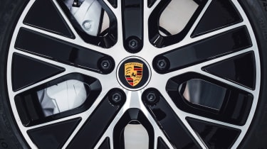 Porsche Taycan - wheel